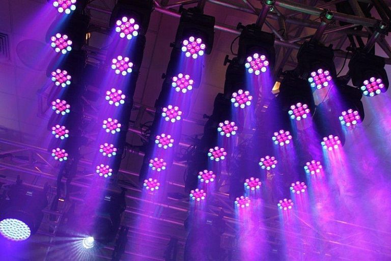 Robe Robin LEDbeam 100